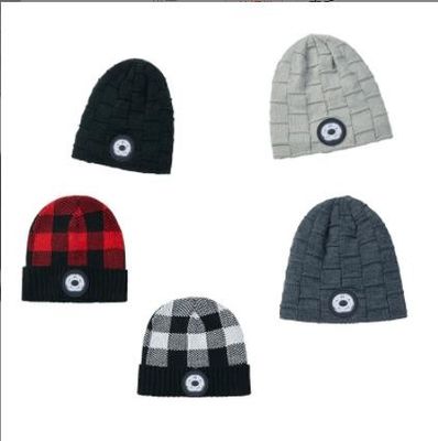 Bluetooth Beanie Hat Video Camera con luce, cuffie senza fili ricaricabili del cappuccio del faro di USB 4 LED per lo sci, correre