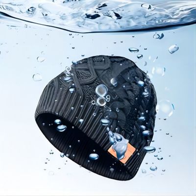 La musica di sci di snowboard 3in1 Bluetooth Beanie Hat Receive Answer Phones gode di tiene caldo