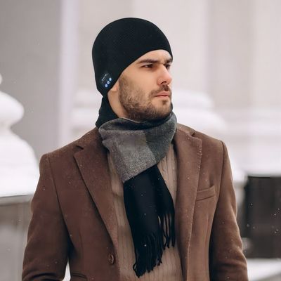 Cappello senza fili di Beaine dell'altoparlante di Viview, immagazzinante i regali degli Stuffers per la famiglia, per lo sci, mantenente